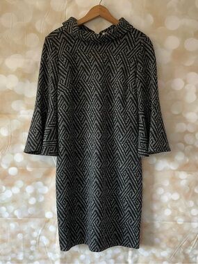 Tyler Boe Black & White Patterned Women's Shift Dress
